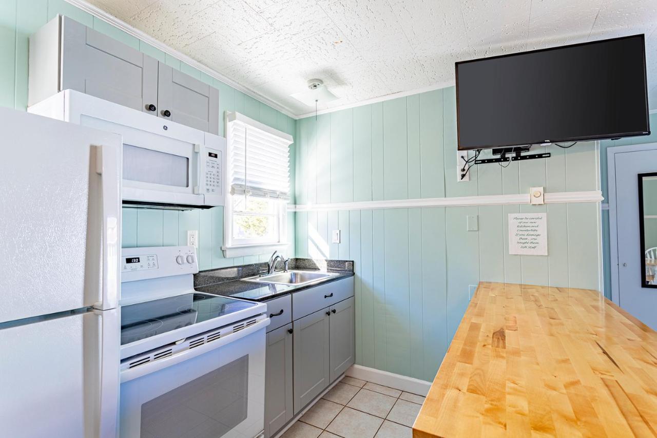 Island Guesthouse And Motel Obx Мантео Екстериор снимка
