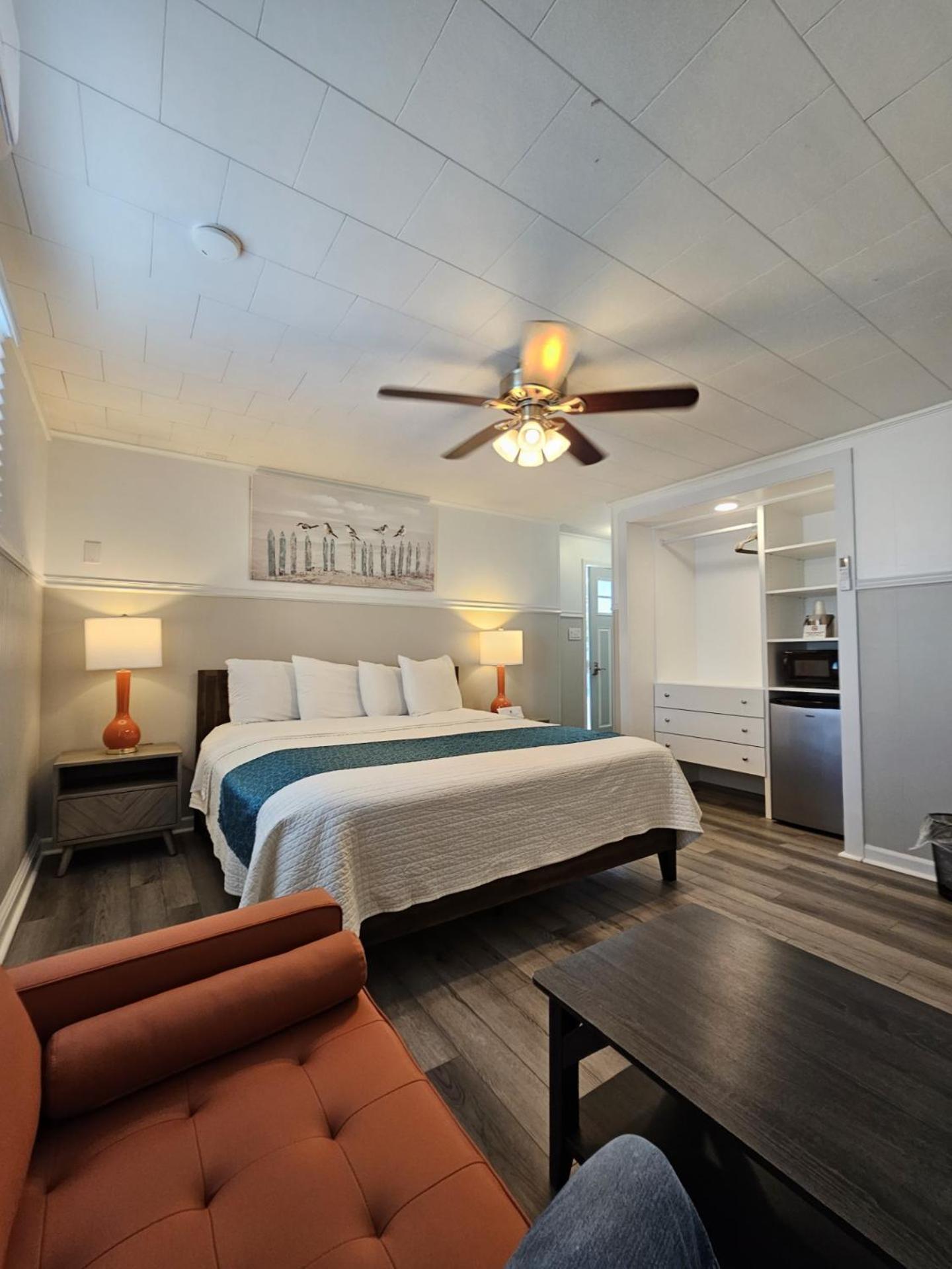 Island Guesthouse And Motel Obx Мантео Екстериор снимка