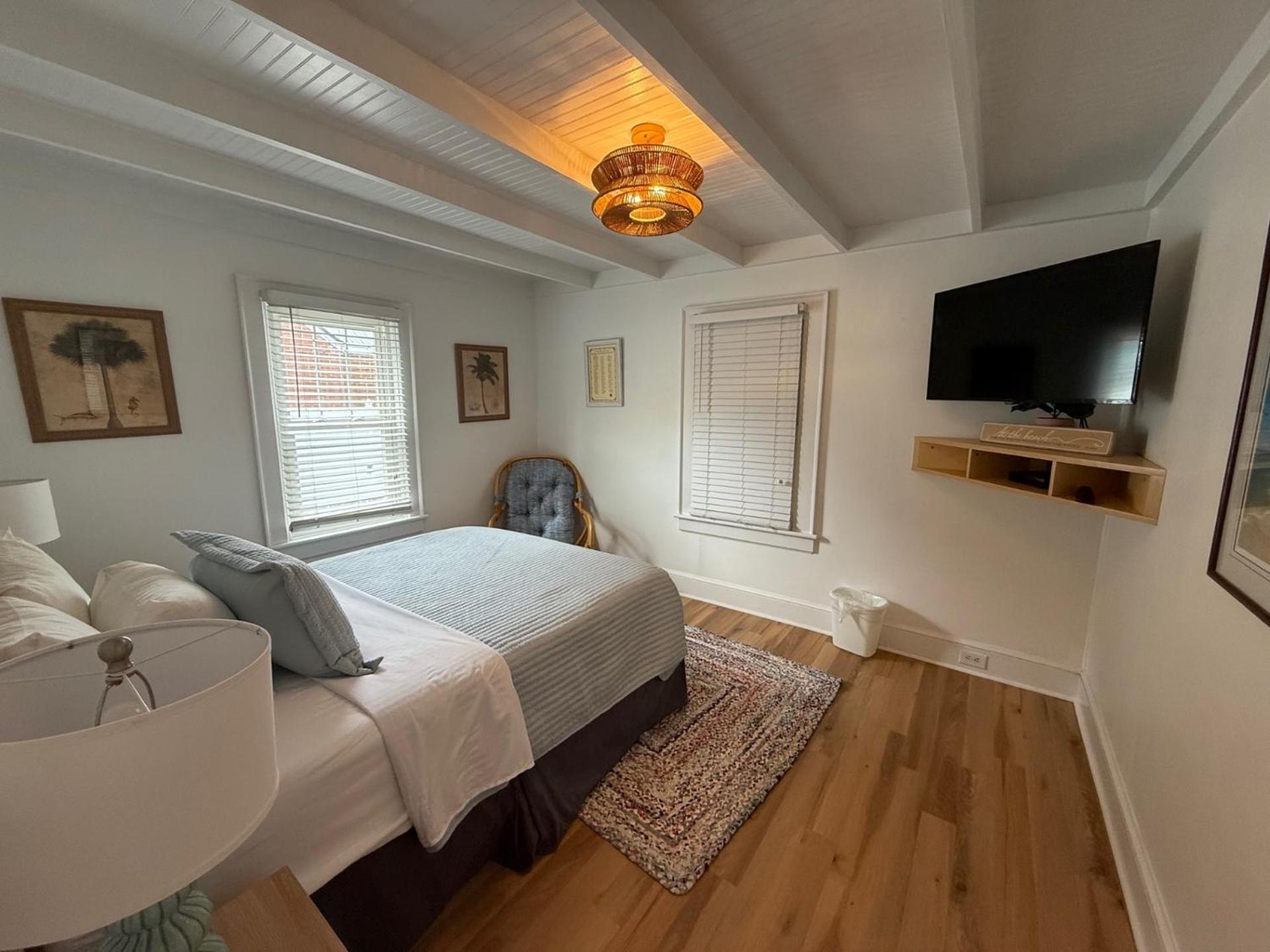 Island Guesthouse And Motel Obx Мантео Екстериор снимка